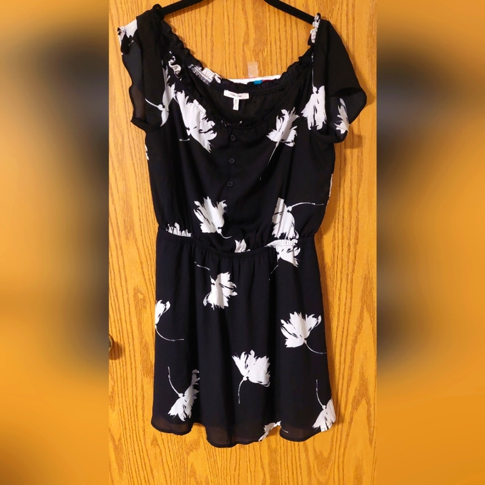Women's floral dress